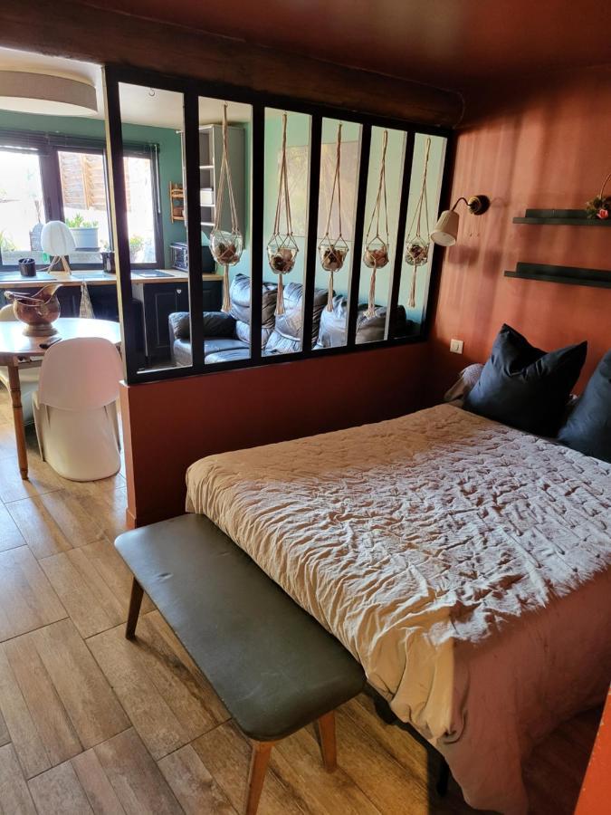Studio Luciole Tarascon Luaran gambar
